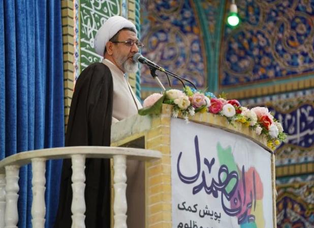 مسئولان کرمان در فعالیت‌های خود از شهید سلیمانی الگوگیری کنند
