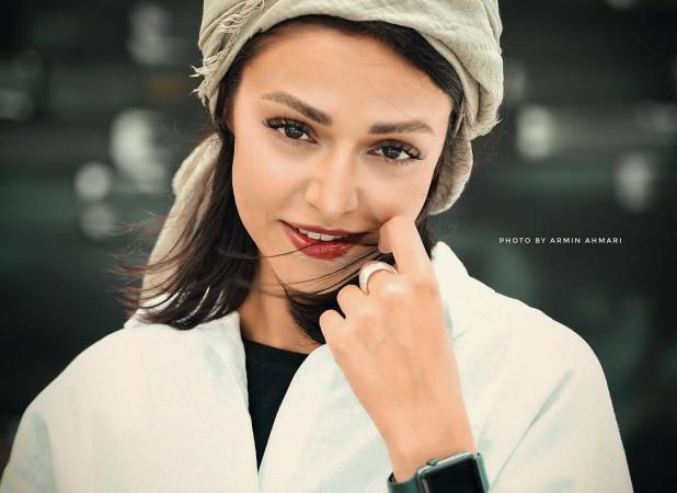 ژست خاص بازیگر هم‌گناه در فتوشات جدیدش