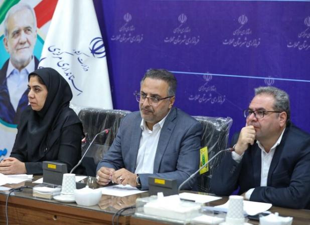 احمدی: ۳۰ هزار میلیارد ریال منابع در انتظار جذب شهرستان‌ها است