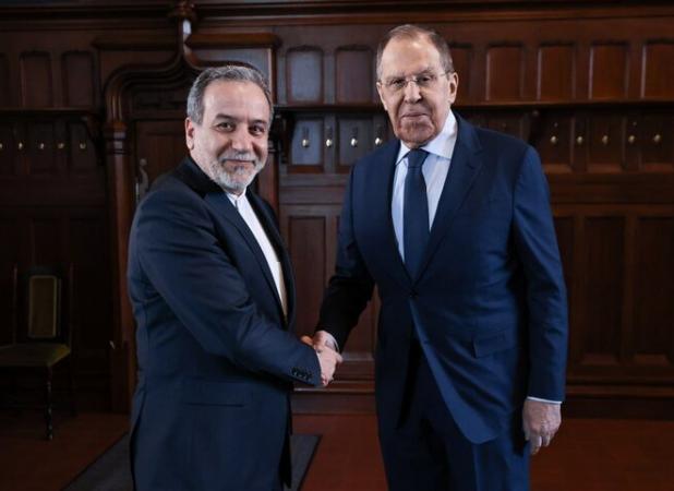 روایت روسیه از محورهای رایزنی میان لاوروف و عراقچی