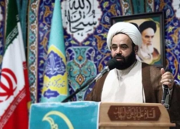 امام جمعه سیراف: شیوه حکیمانه رهبری موثرترین روش برای اصلاح امور است