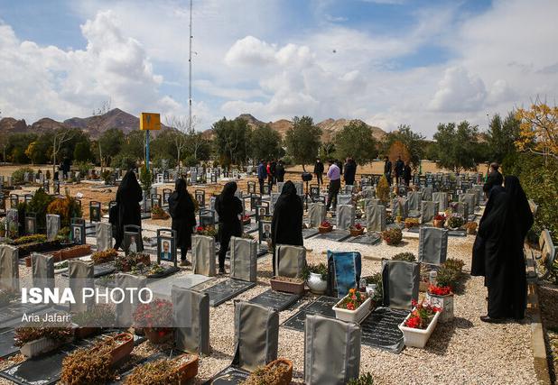 انحصاری شدن خدمات باغ رضوان اصفهان و مدیریت مراسم‌ها