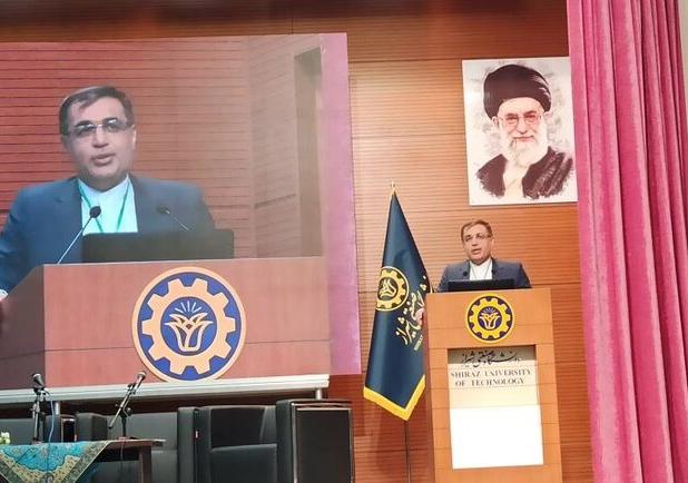 معاون استاندار فارس: بی‌توجهی به علم و دانش ریشه بسیاری از مشکلات اقتصادی و فناورانه ایران است