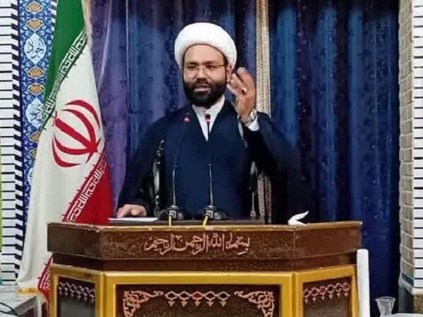 امام جمعه موقت محمودآباد: دفاع مقدس ۱۲ روزه کلاس درس بصیرت بود