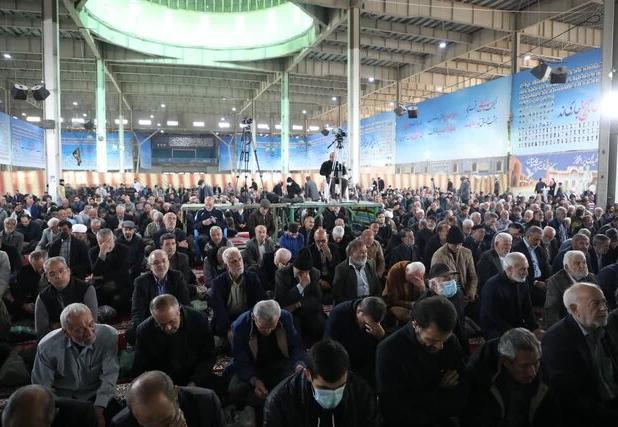 امام جمعه موقت سمنان: دانشجویان سرمایه‌های کشور هستند