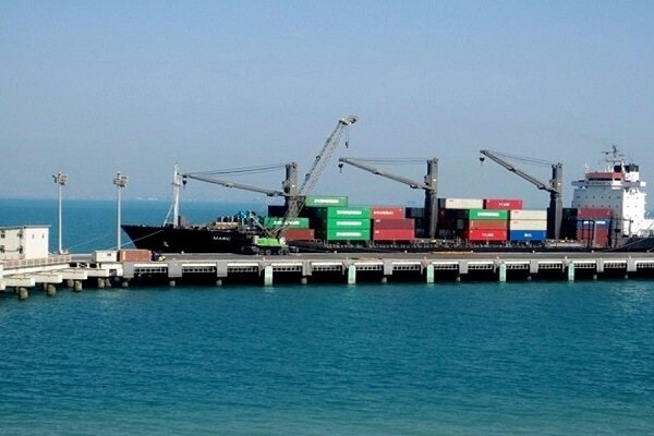 تخلیه‌وبارگیری کالا در بنادر غرب هرمزگان از مرز ۸میلیون تن عبور کرد