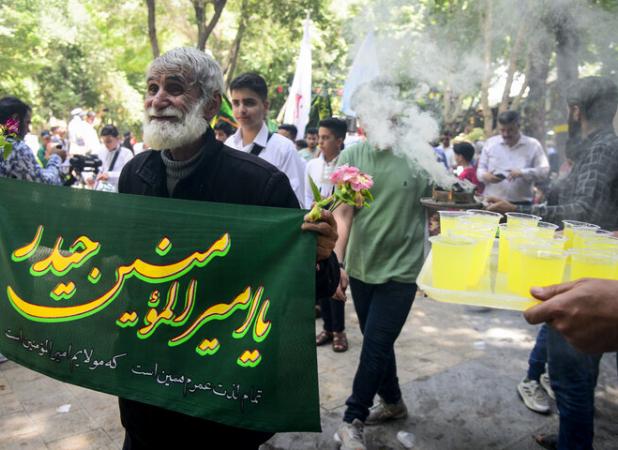 برگزاری جشن ۴ کیلومتری در خمینی‌شهر به مناسبت عید غدیر
