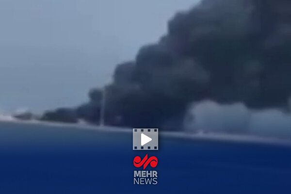 اولین فیلم از لحظه انفجار اسکله متانول بندر دیر بوشهر