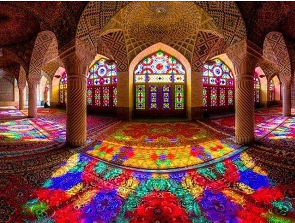 معماری مذهبی؛ دژ هویت ایرانی در طوفان جنگ