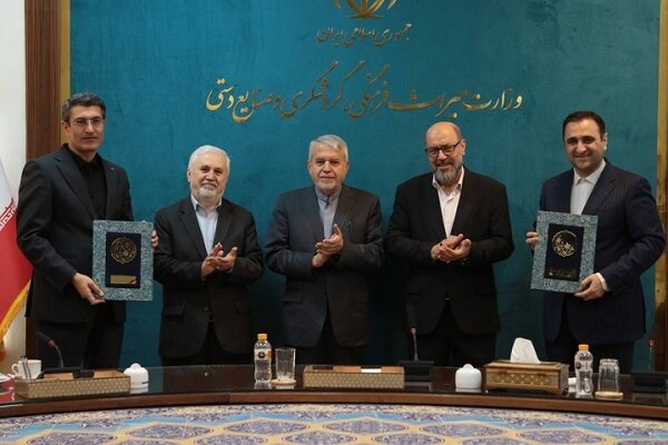 بناهای تاریخی سرمایه‌های ملی و پیشران‌های توسعه