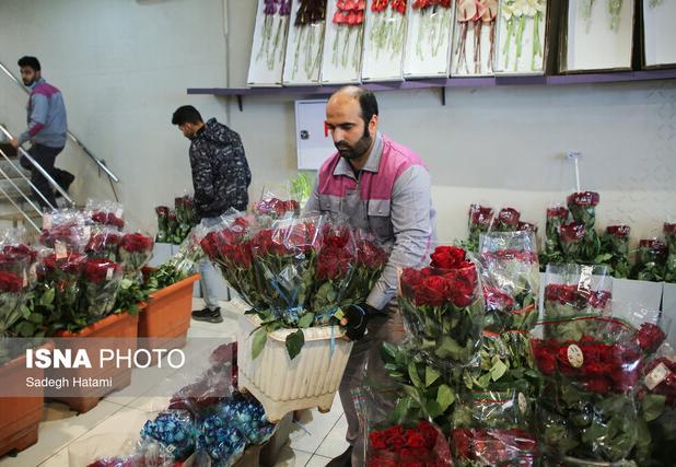 قیمت‌های متعادل گل در آستانه یلدا/ ادامه نظارت‌ها بر بازار گل