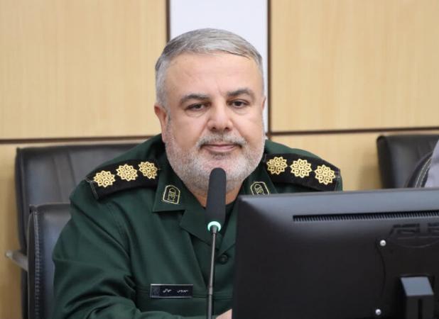 فرمانده سپاه خارگ: خدمت فرهنگیان در جزیره جهادگونه و نیازمند حمایت است