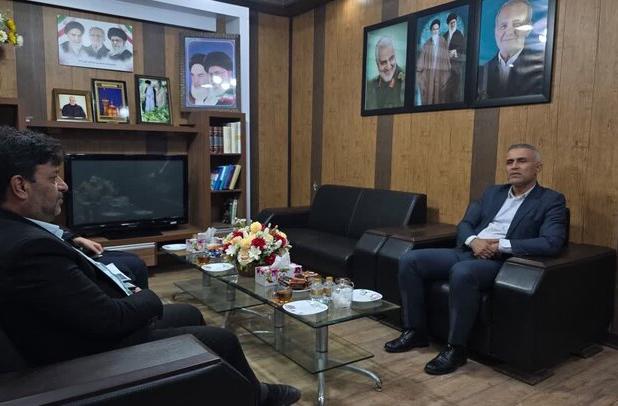 فرماندار گناوه: بیمه سلامت نقش مهمی در تامین امنیت درمانی جامعه دارد