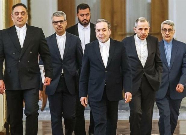 سه عامل مؤثر بر ثبات قدم تیم مذاکرات هسته‌ای ایران