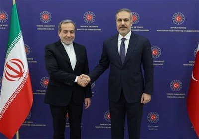 پیام تبریک عراقچی به مناسبت عید جمهوریت در ترکیه