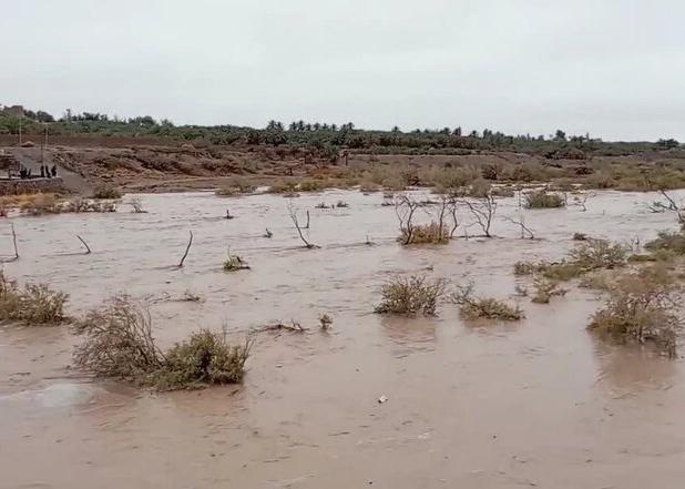 طغیان رودخانه فصلی شهر فهرج پس از سال‌ها خشکسالی