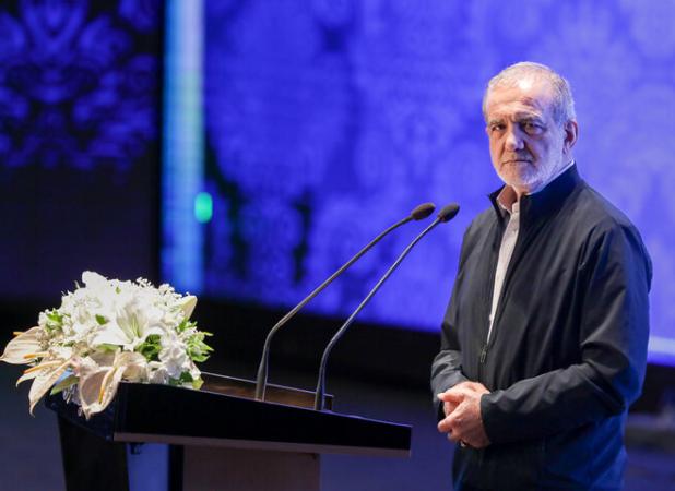 رئیس جمهور: مدیران برای کسب رضایت مردم بیشتر تلاش کنند
