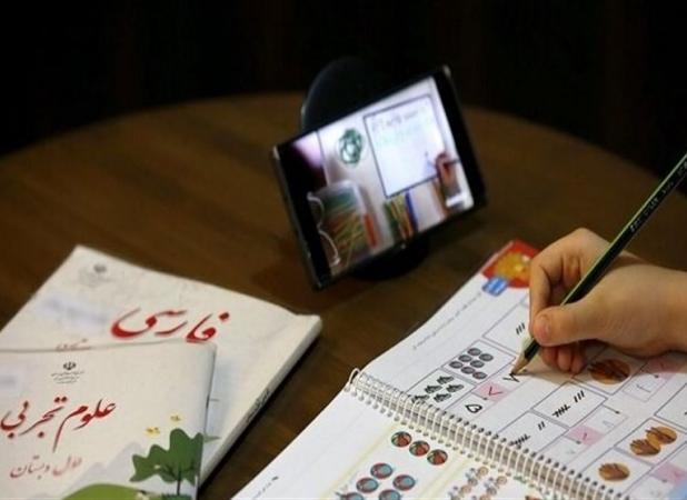 محتوای کمک‌درسی پولی وارد شبکه شاد می‌شود