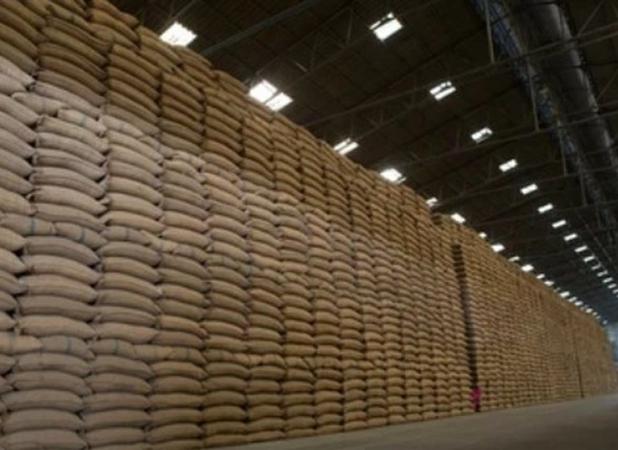 آقای دادستان؛ به ادعای گم شدن یک میلیون تن برنج ورود کنید