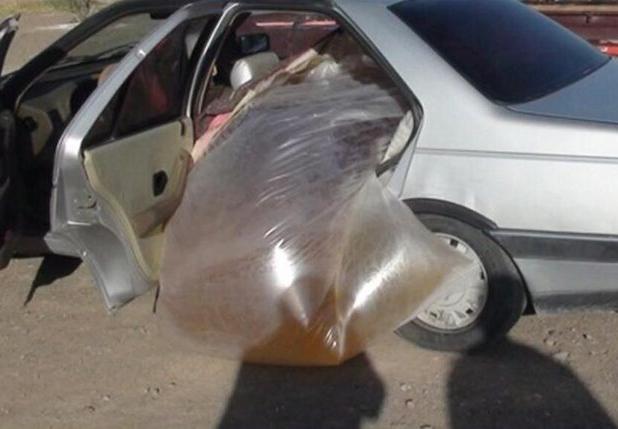 توقیف ۲۶ دستگاه خودروی سوخت‌بر در مرزهای سیستان و بلوچستان