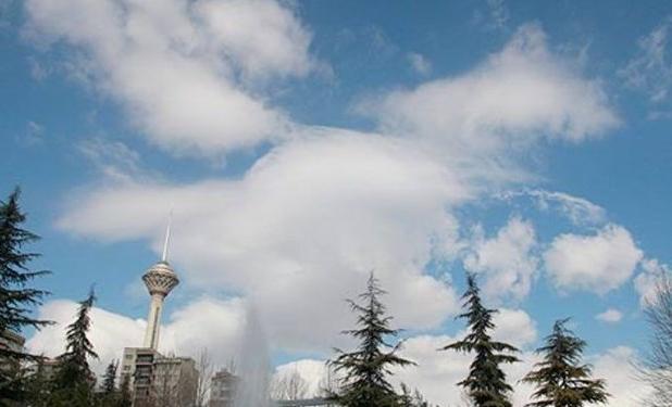 هوای تهران پاک است