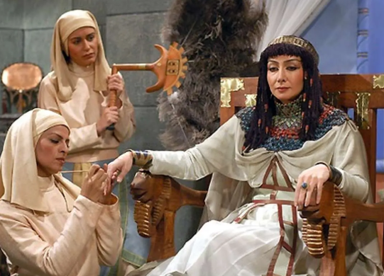 عکس دیده نشده از زلیخای سریال یوسف پیامبر با ژاله علو