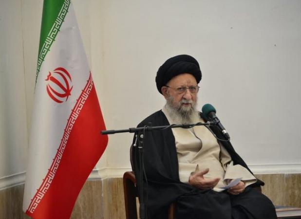 امام رضا الگوی بی‌بدیل بندگی و ساده‌زیستی در برابر تجمل‌گرایی خلفا بود