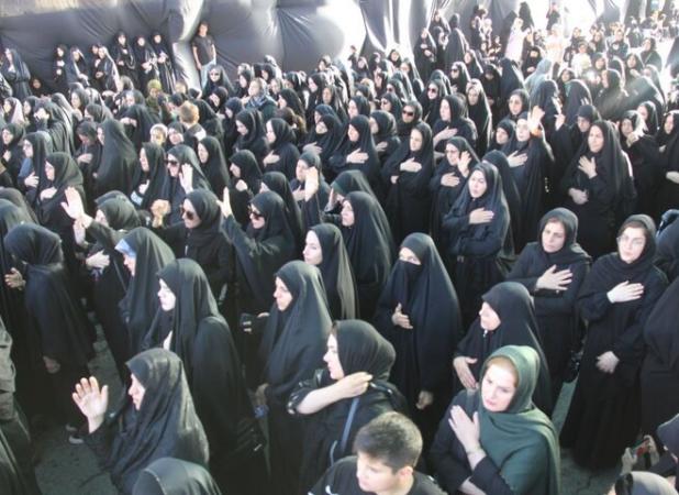 عزاداری مردم روستای «چالاب»مهران در روز عاشورای حسینی