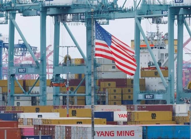 استقبال پکن از اقدام آمریکا برای تعلیق تحقیقات 301 درباره صنعت کشتی‌سازی چین