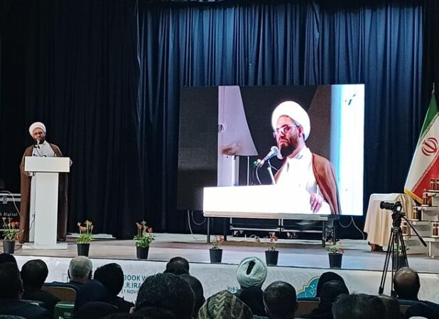 امام جمعه اهر: کتاب، استمرار بلندترین و ماندگارترین معجزه الهی است