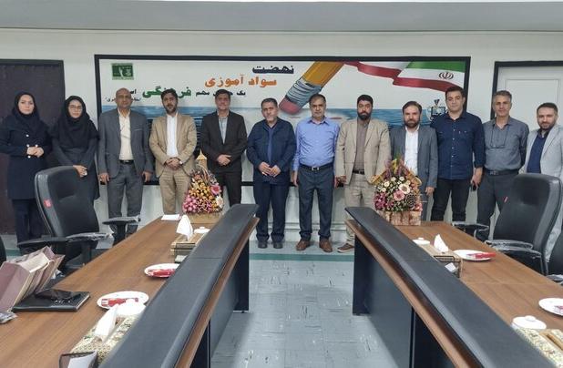 کامیاب: ۱۲۹ مددجو در آزمون‌ پایانی سوادآموزی قبول شدند