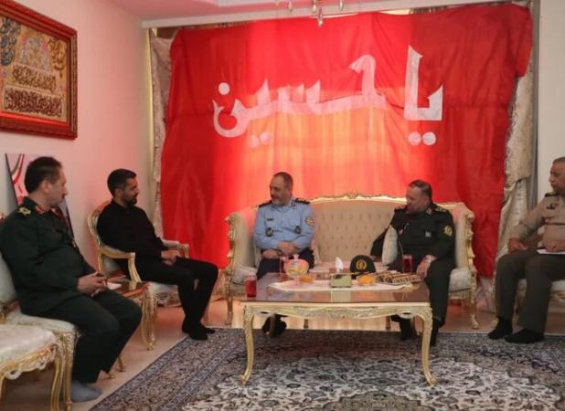 دیدار وزیر دفاع با خانواده سردار شهید ربانی