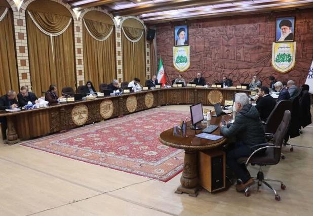 انتقاد اعضای شورای تبریز از روند خرید اتوبوس‌ها