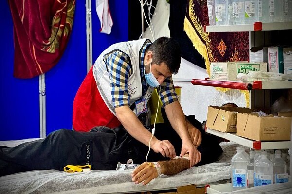 ارائه ۴۳ هزار خدمت درمانی به زائران اربعین در درمانگاه هلال‌احمر زنجان
