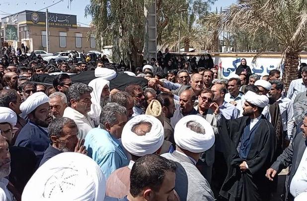 مردم فهرج پیکر امام جمعه این شهر را تشییع کردند