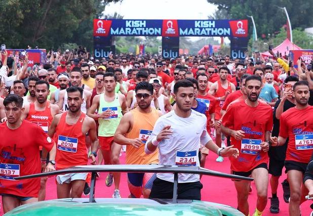 برگزاری«ماراتن کیش»  با وجود مخالفت فدراسیون/ رقابت بیش از ۵ هزار دونده زن و مرد