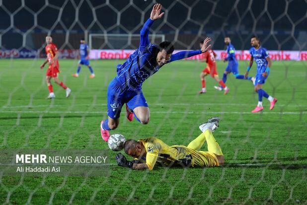 اخراج سرمربی خبرساز و پایان ناکامی سیرجانی‌ها/ مدعیان در تعقیب یکدیگر