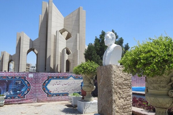 مقبره الشعرای تبریز چشم انتظار سفر رئیس جمهور
