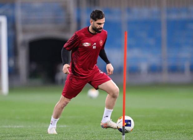 توصیه کریم باقری باعث تمدید قرارداد هافبک مازاد پرسپولیس شد