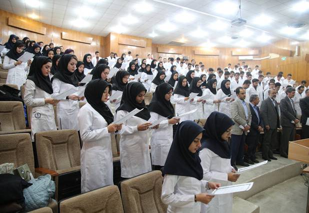 دانشجویان نگران وضعیت امتحانات نباشند/تشریح وضعیت دانشجویانی که غیبت می‌کنند