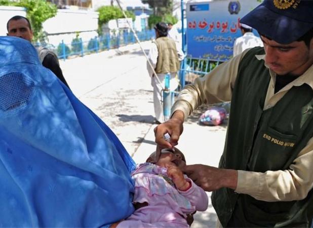 کاهش قابل توجه موارد فلج اطفال در شرق افغانستان