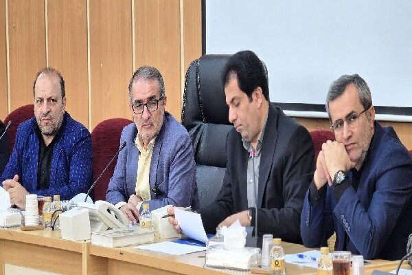 بانک هاو شرکت های دولتی ملزم به مشارکت احداث نیروگاه های خورشیدی هستند