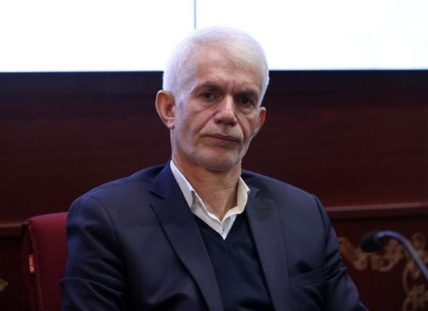 اسبقیان: فدراسیون فوتبال ماموریت رسیدگی به قراردادها را دارد