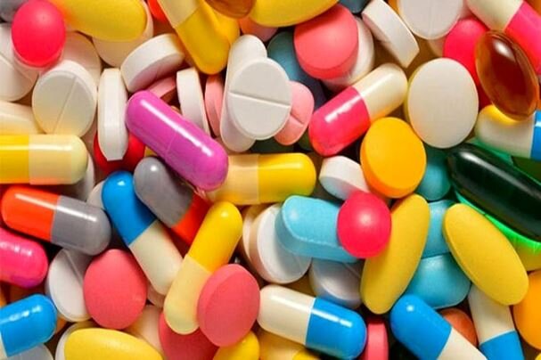 برخورد شدید با تجویز و عرضه دارو خارج از داروخانه های استان مرکزی