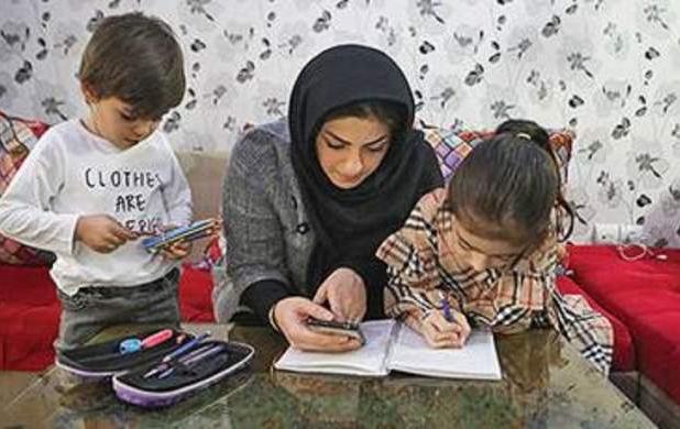 ۶ اشتباه نظارتی والدین بر دفتر مشق‌ فرزندان