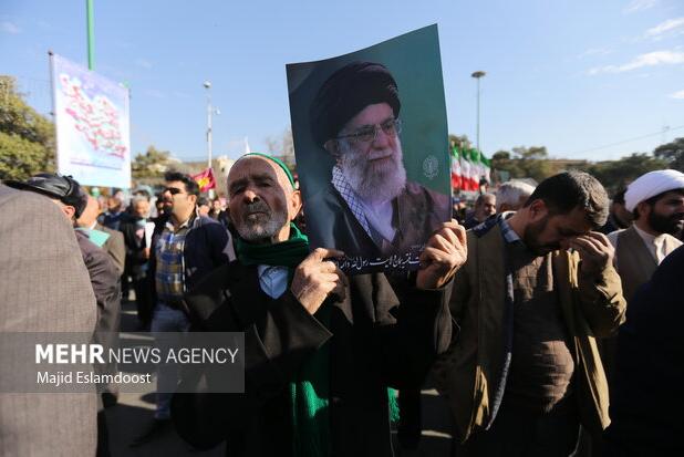 آوای وفا در استان سمنان طنین‌انداز شد؛ ملت بر میثاق ۹ دی استوار ماندند