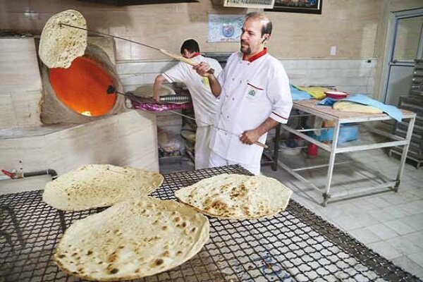 ۴۱۷ مورد تخلف در حوزه آرد و نان کردستان  ثبت شد