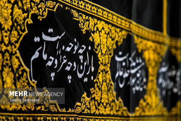 ایلام به وقت محرم؛بیرق حسین(ع) در خانه ها و خیابان ها برافراشته شد