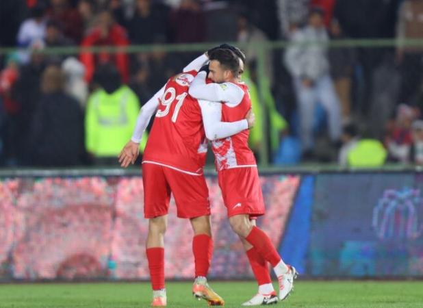 تلاش یک مهاجم برای بازگشت به پرسپولیس و حضور در تیم ملی فوتبال!