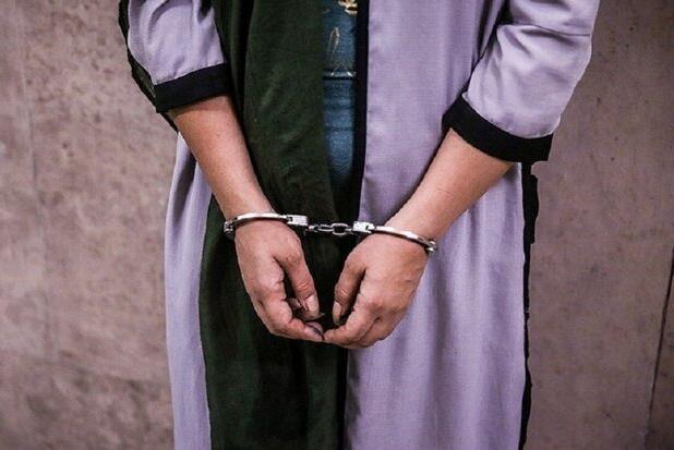 دختر معتاد طلاهای مادرش را در شیروان سرقت کرد